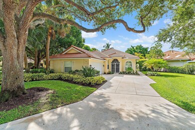 216 E Tall Oaks Cir, Palm Beach Gardens, FL 33410 - photo 4