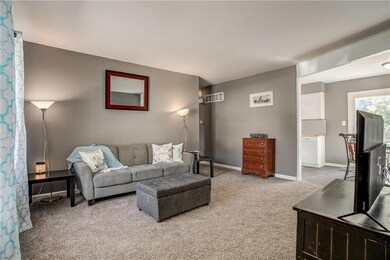 10015 W 60th St, Shawnee, KS 66203 - photo 4