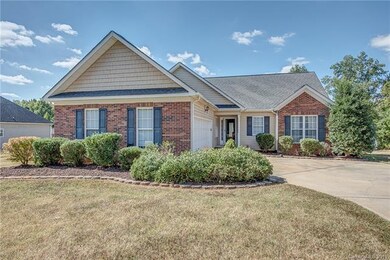 5308 Oaktree Dr, Gastonia, NC 28052 - photo 2