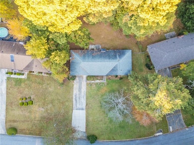 2142 Colonial Oak Way, Stone Mountain, GA 30087 - photo 6