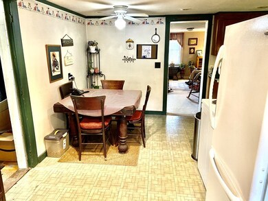 45 Carleton Rd, Rochdale, MA 01542 - photo 5