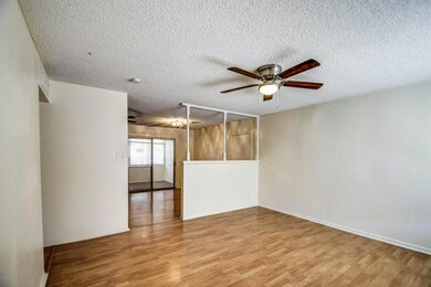 2832 N 49th Ln, Phoenix, AZ 85035 - photo 3