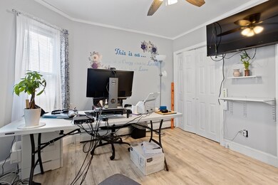 25 Campaw St, Lowell, MA 01850 - photo 5