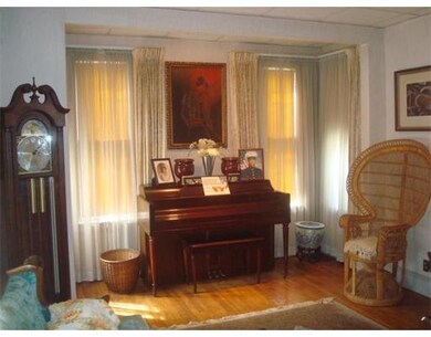 29 Crawford St, Dorchester, MA 02121 - photo 5