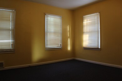 668 N Spring St, Wabash, IN 46992 - photo 5