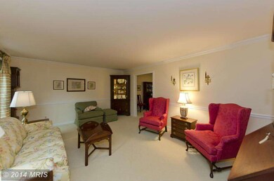 1801 Hursley Ct, Vienna, VA 22182 - photo 4