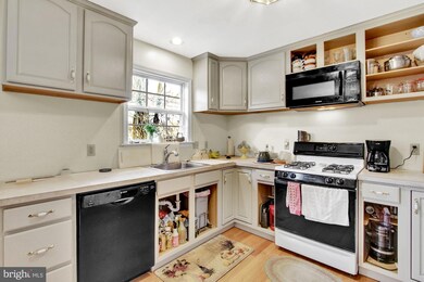 325 Winding Way, Womelsdorf, PA 19567 - photo 7