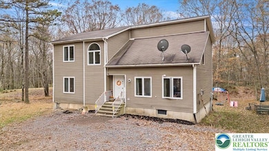 219 Mountain View, Jim Thorpe, PA 18229 - photo 2