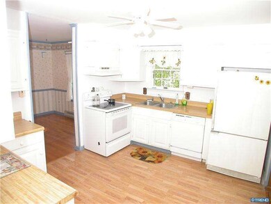 949 Woods Rd, Bear, DE 19701 - photo 7