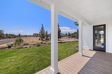 659 NW 13th St, Redmond, OR 97756 - photo 5