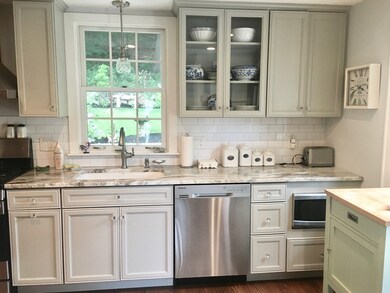 37 Simmons Rd, Hingham, MA 02043 - photo 3