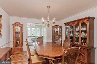 10729 Hershey Dr, Williamsport, MD 21795 - photo 5