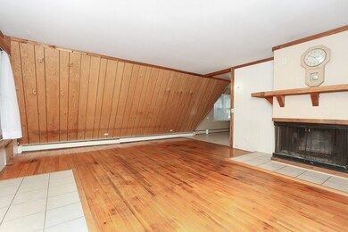 403 Meadow Ln, Lake In the Hills, IL 60156 - photo 5