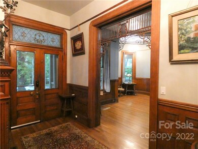 612 S Mulberry St, Statesville, NC 28677 - photo 6