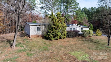 5499 Pembrooke Dr, Granite Falls, NC 28630 - photo 6