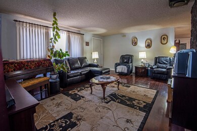 134 NE McCartney Dr Bend OR-print-004-00