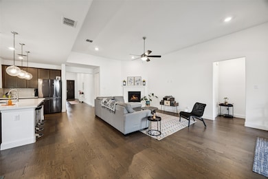 2004 Huntersridge Dr, Celina, TX 75009 - photo 6