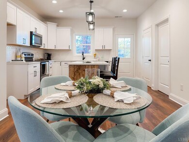 110 Aaron Place unit 614, Lynchburg, VA 24502 - photo 6