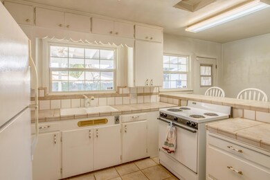 7B3A0893-HDR-Edit