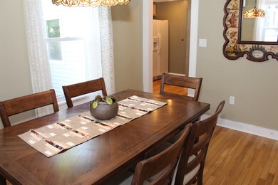 10 Lyndon St, Concord, NH 03301 - photo 6