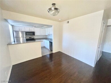 5261 River Glen Dr unit 201, Las Vegas, NV 89103 - photo 7