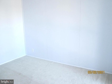 2606 Indian Dr unit 52, Alexandria, VA 22303 - photo 4