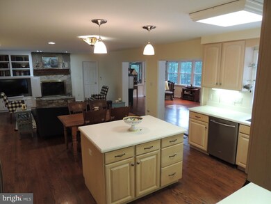 1202 Somerset Place, Lutherville Timonium, MD 21093 - photo 5