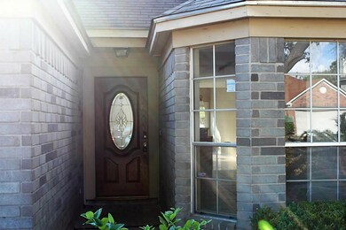 8707 Woodcamp Dr, Houston, TX 77088 - photo 3