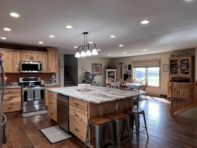 S4354 Curti Rd, Genoa, WI 54632 - photo 4