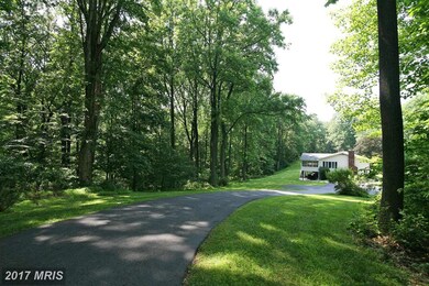 5802 Dale Dr, Sykesville, MD 21784 - photo 2