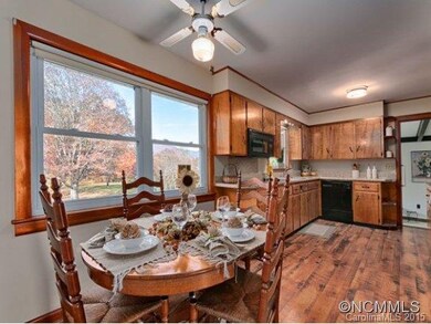 kitchen overlooking back yard