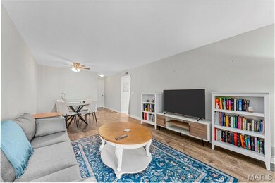 1949 Hunting Lake Ct unit 304, Saint Louis, MO 63122 - photo 7