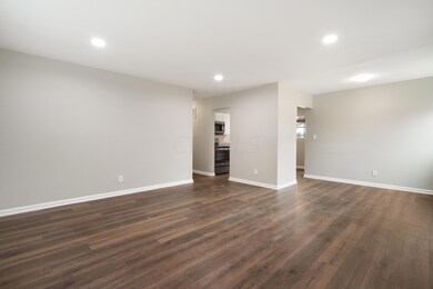 829 Mark Place, Columbus, OH 43204 - photo 7