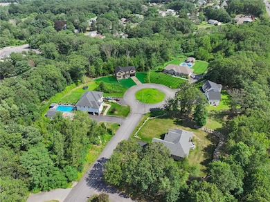 12 Alvina Dr, Johnston, RI 02919 - photo 4