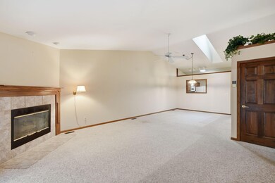 404 Monica Ave, Burlington, WI 53105 - photo 4