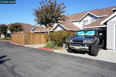 17106 Creekside Cir, Morgan Hill, CA 95037 - photo 3