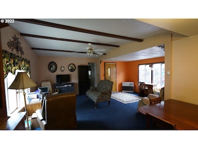 340 S Humbolt St, Canyon City, OR 97820 - photo 6