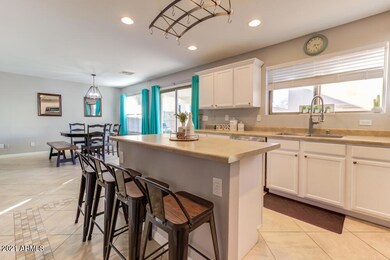 Kitchen with Large Island