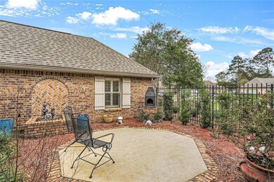 Front courtyard to enjoy those mornings with your