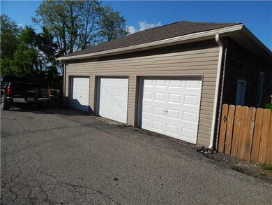 Parking Lot/Garage.