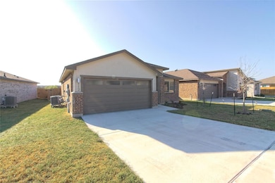 112 Halford Rd, Georgetown, TX 78633 - photo 3