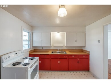 735 SE Atwood Ave, Corvallis, OR 97333 - photo 4