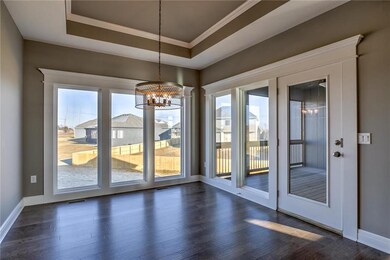 8836 Houston St, Lenexa, KS 66227 - photo 7