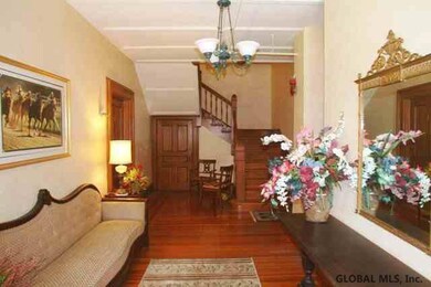 64 Ludlow St unit 201, Saratoga Springs, NY 12866 - photo 5