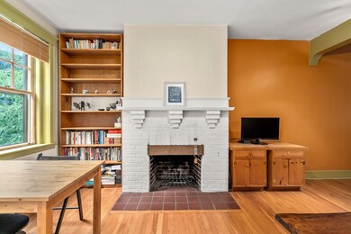 36 Linnaean St unit 5, Cambridge, MA 02138 - photo 4