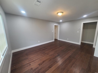 199 Pine St, Jacksonville, AR 72076 - photo 2