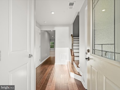 10661 Hinton Way, Manassas, VA 20112 - photo 3