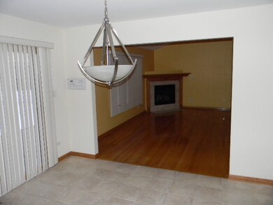 18601 Maple Ave, Country Club Hills, IL 60478 - photo 5