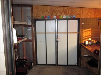Work shop and golf cart storage area off Florida r