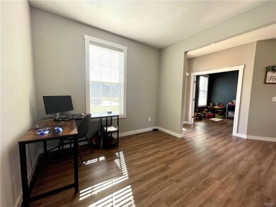 OFFICE/DEN